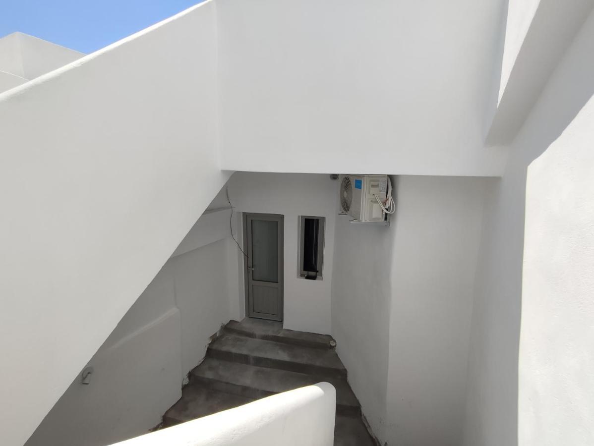 V D Fira Rooms Luaran gambar