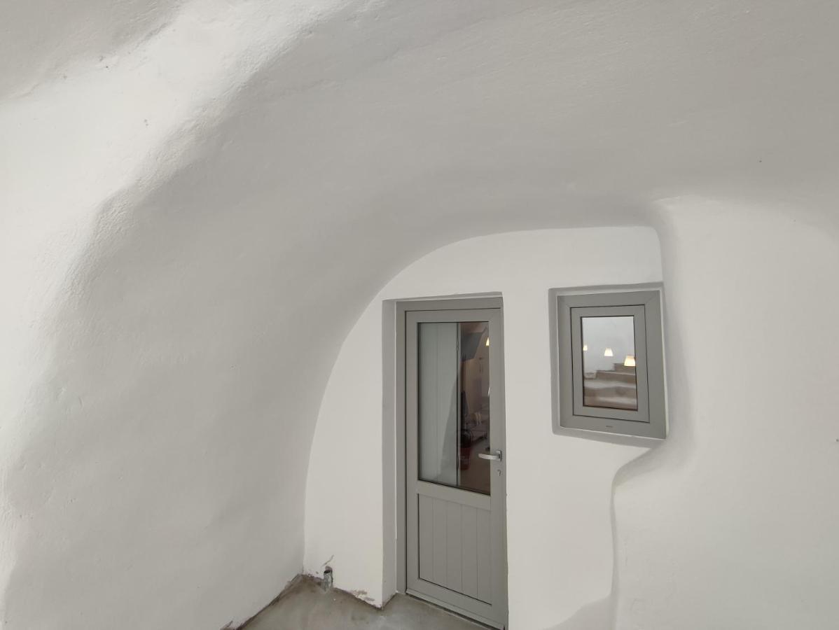 V D Fira Rooms Luaran gambar