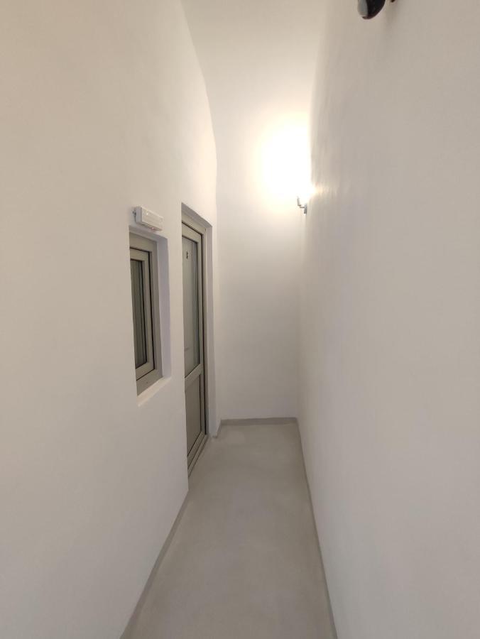 V D Fira Rooms Luaran gambar